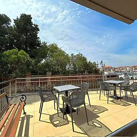 Hostelum Umag