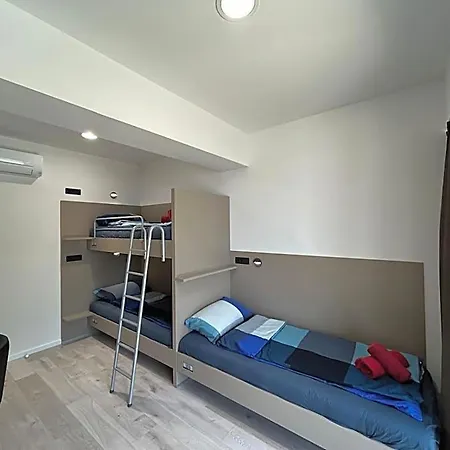Hostelum Hotel Umago