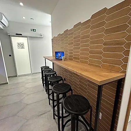 Hotel Hostelum *